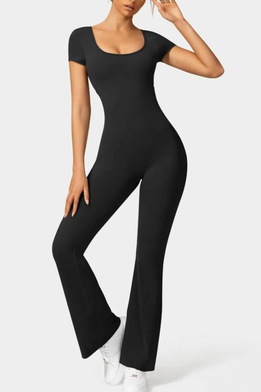 Vertvie Women's Sexy V-Back Yoga Romper - Workout Bodysuit with Scrunch Butt & Backless Design for Summer