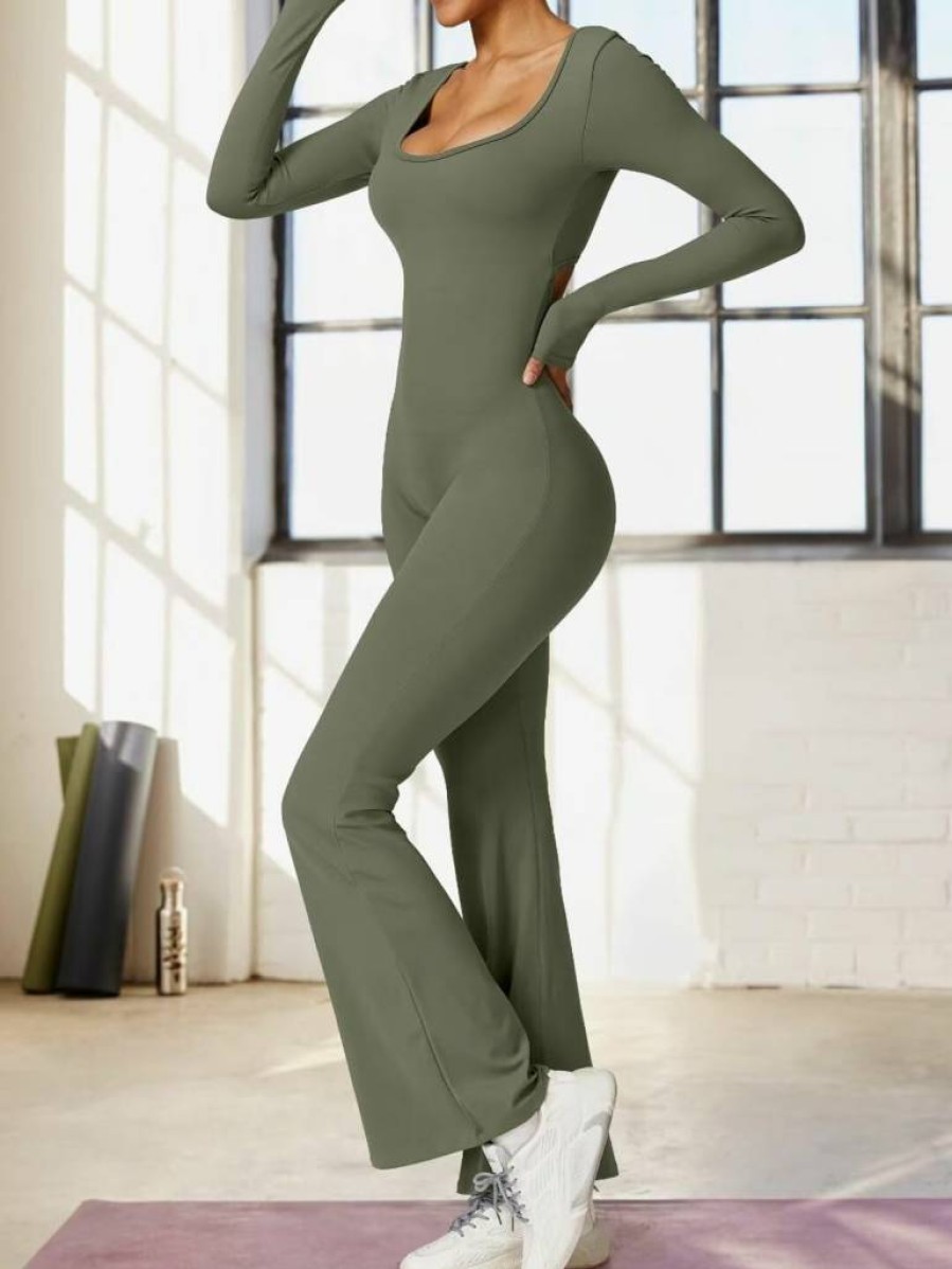 Vertvie Women's Sexy V-Back Workout Bodysuit - Long Sleeve Scrunch Butt Flare Jumpsuit for Women, Backless Padded Romper