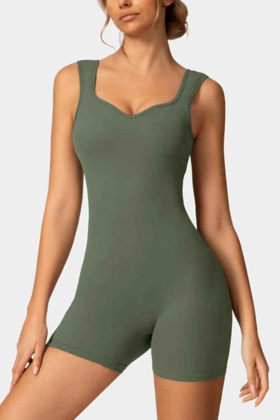 Vertvie Women's Workout Jumpsuit - Sleeveless Yoga Romper with V Back, Tummy Control & Scrunch Detail for Fitness & Active Wear